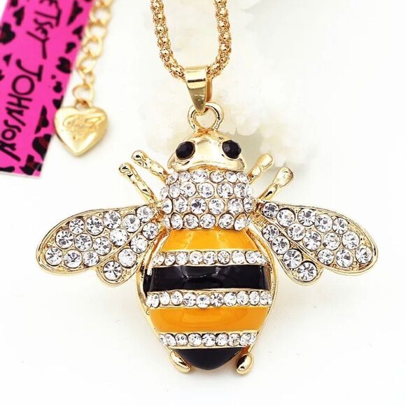 Enamel Cute Bee Honey Crystal Pendant Necklace NWOT - Picture 2 of 2